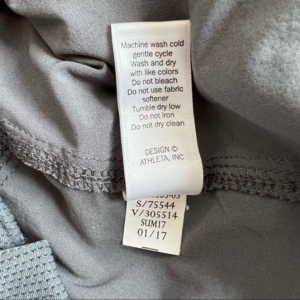 Athleta • Gray Midtown Skort • Size 2 - Picture 7 of 7